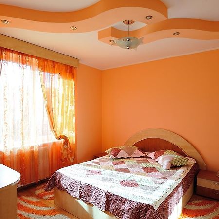 Stephanie Apartment Брашов Экстерьер фото