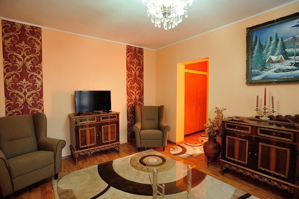 Stephanie Apartment Брашов Экстерьер фото