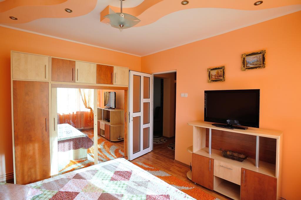 Stephanie Apartment Брашов Экстерьер фото